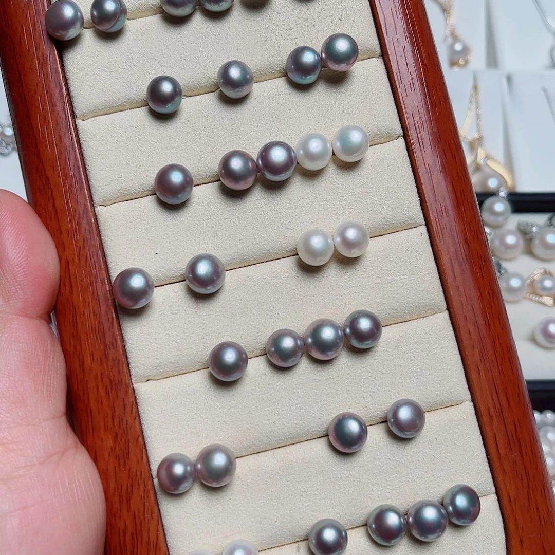 淡水珍珠银S925镶嵌耳饰