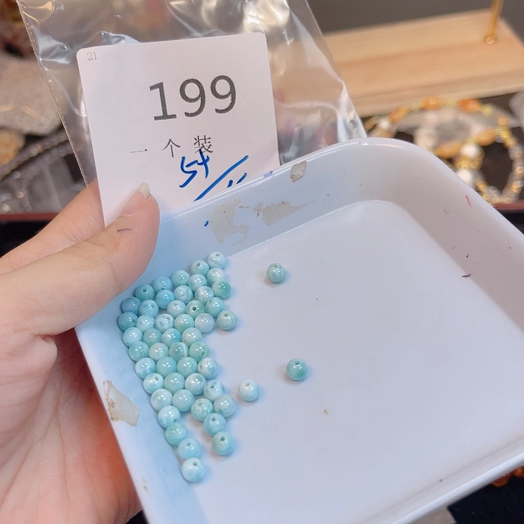 水晶珠宝半成品未镶嵌199 。