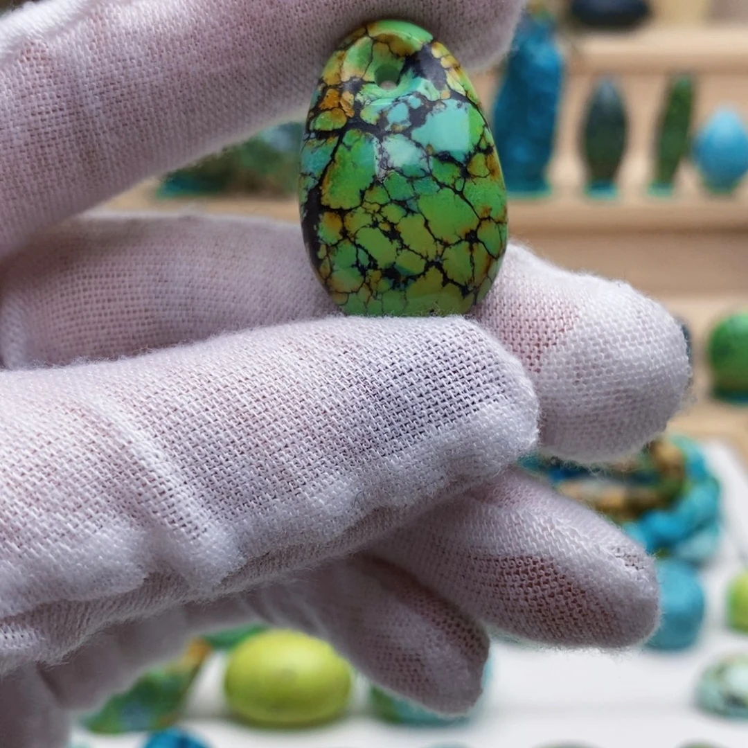 定制绿松石未镶嵌吊坠