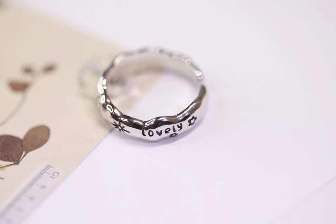 合金戒指 ins时尚百搭个性创意轻奢黑兔戒指