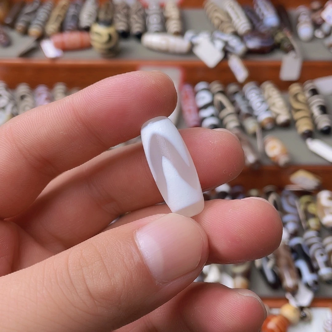 未镶嵌颈饰玛瑙/玉髓