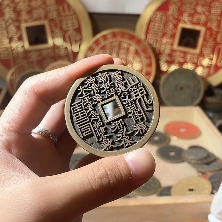 铜现代仿制工艺品