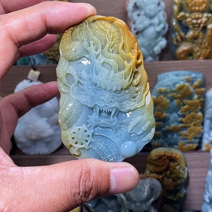 特***食定制翡翠未镶嵌龙牌 抛光3天 抖音基地发货