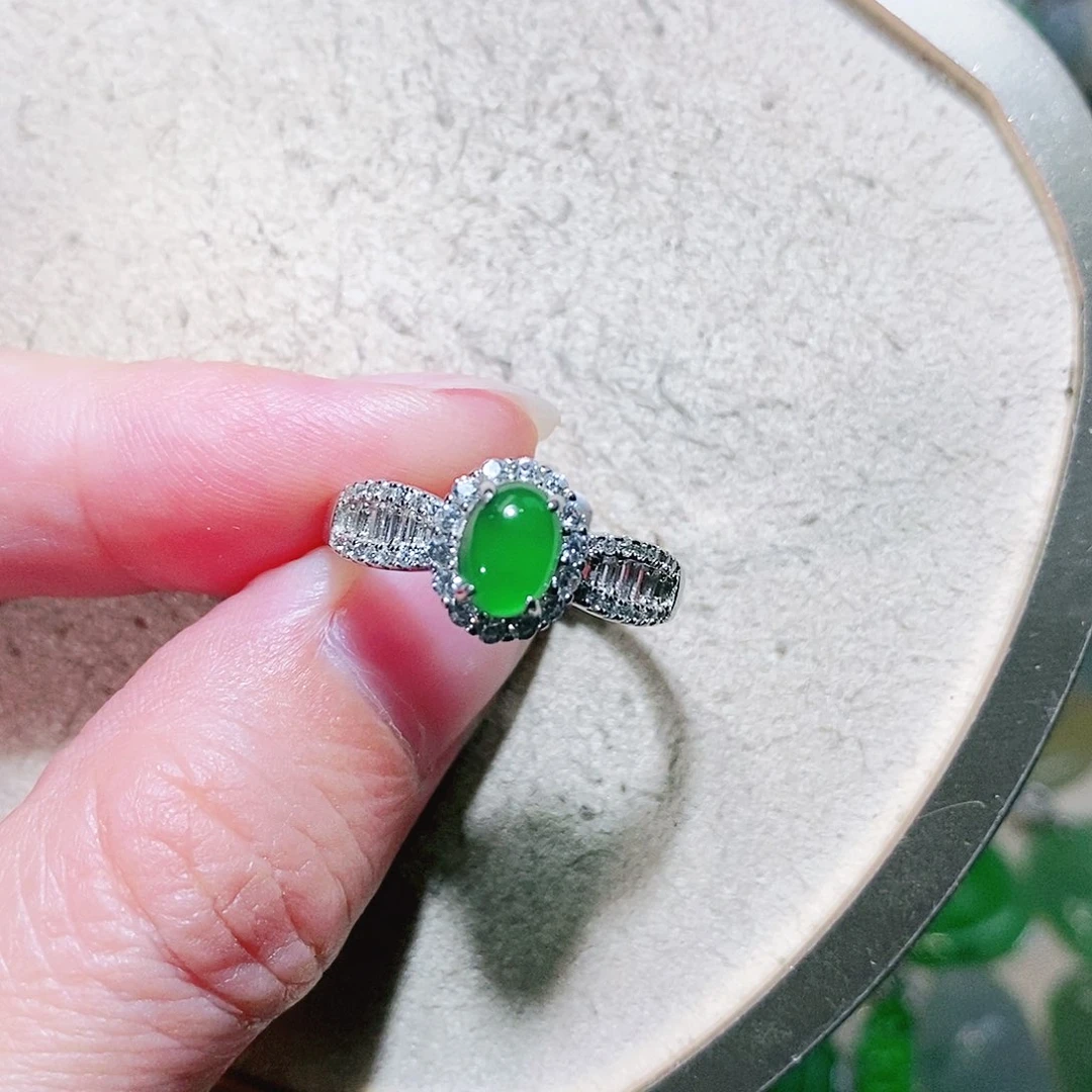 【闪购商品】翡翠挂件未镶嵌裸石