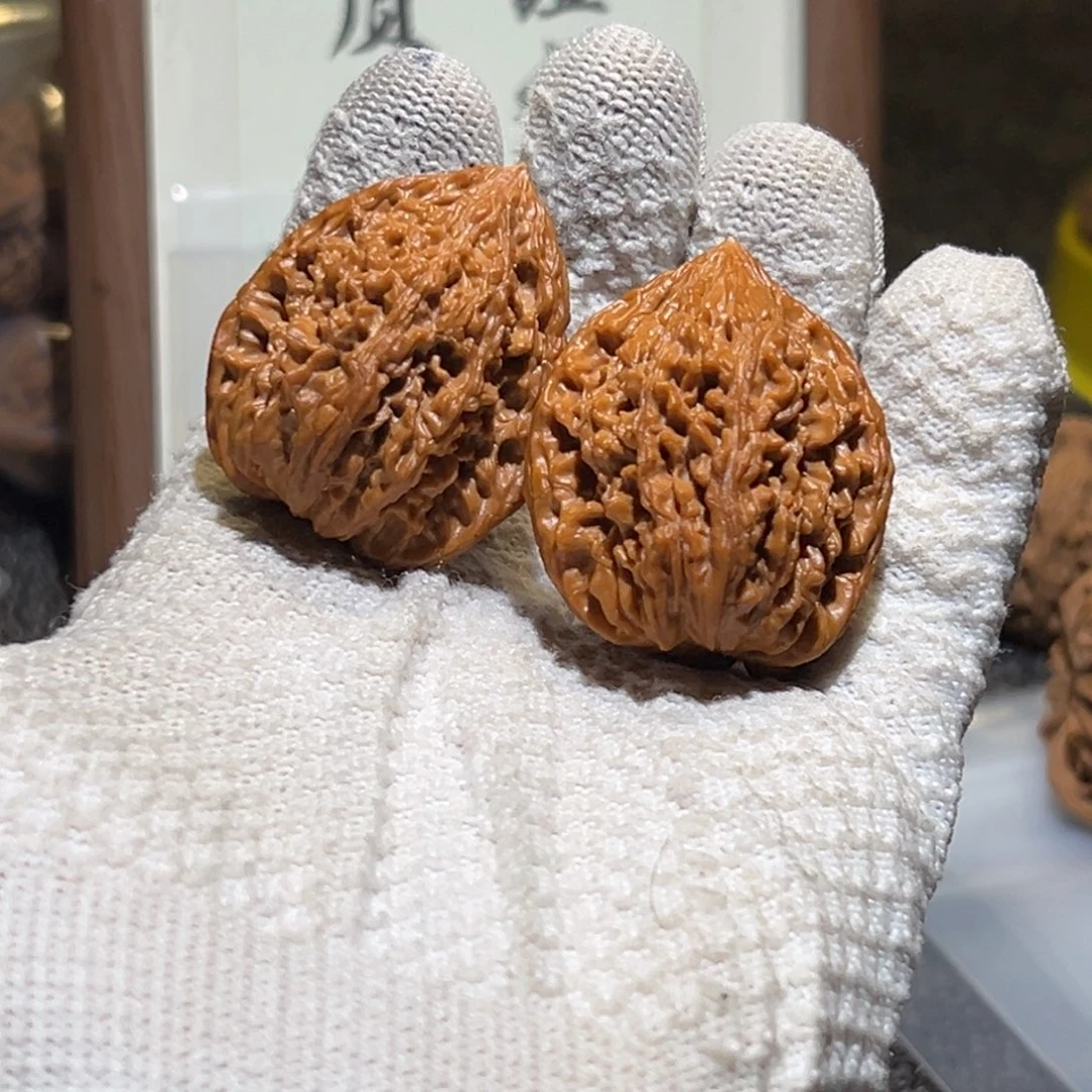 吊坠文玩核桃变异南疆