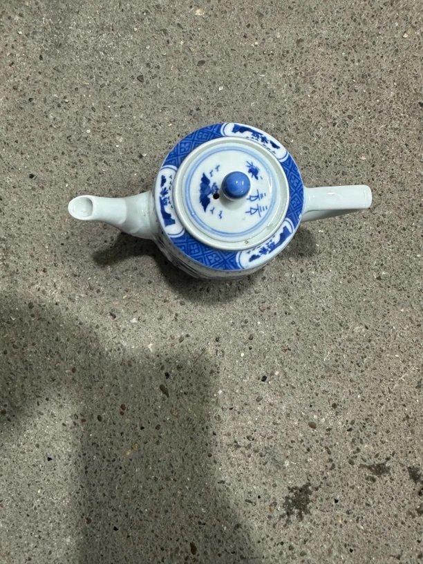 景德镇陶瓷青花梧桐茶壶