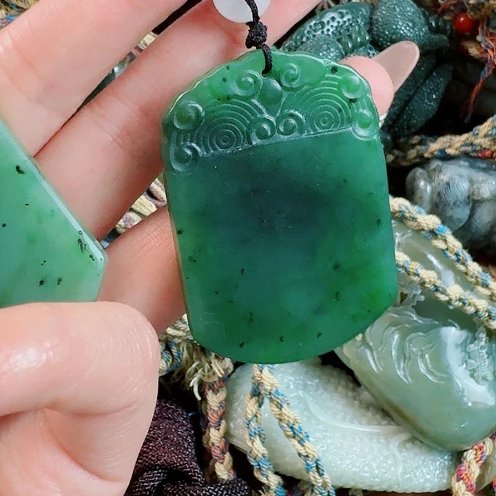 和田玉挂件未镶嵌