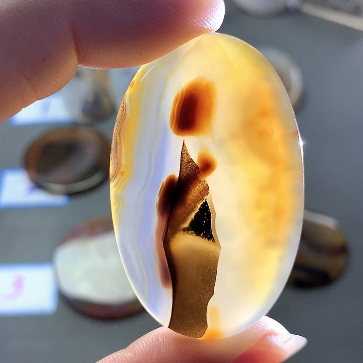 未镶嵌颈饰玛瑙/玉髓