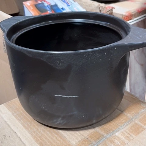 微瑕，明火，口径22，高度16默认发盖子，拖釉，3.5L