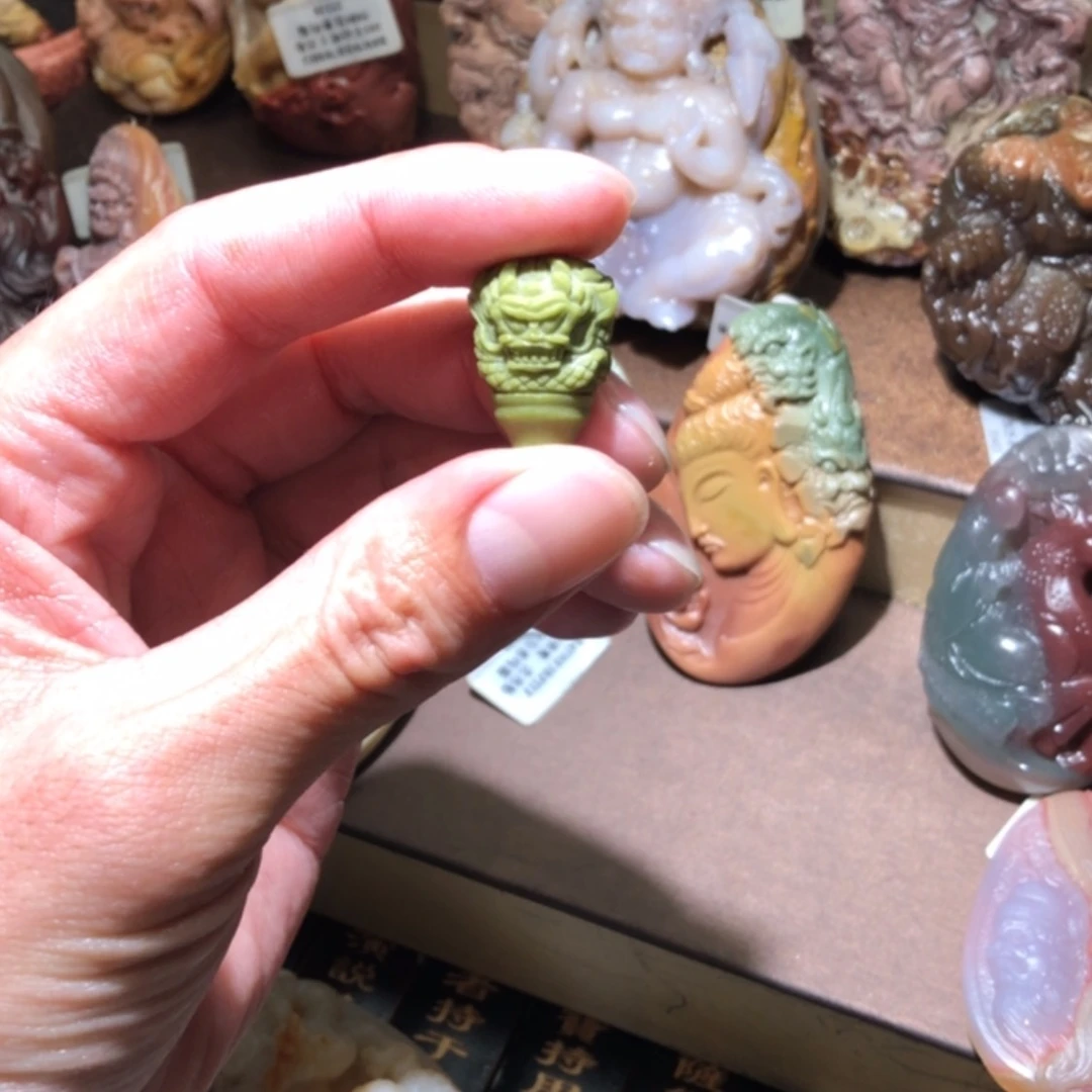 【闪购商品】未镶嵌三通定制石英质玉兜*1