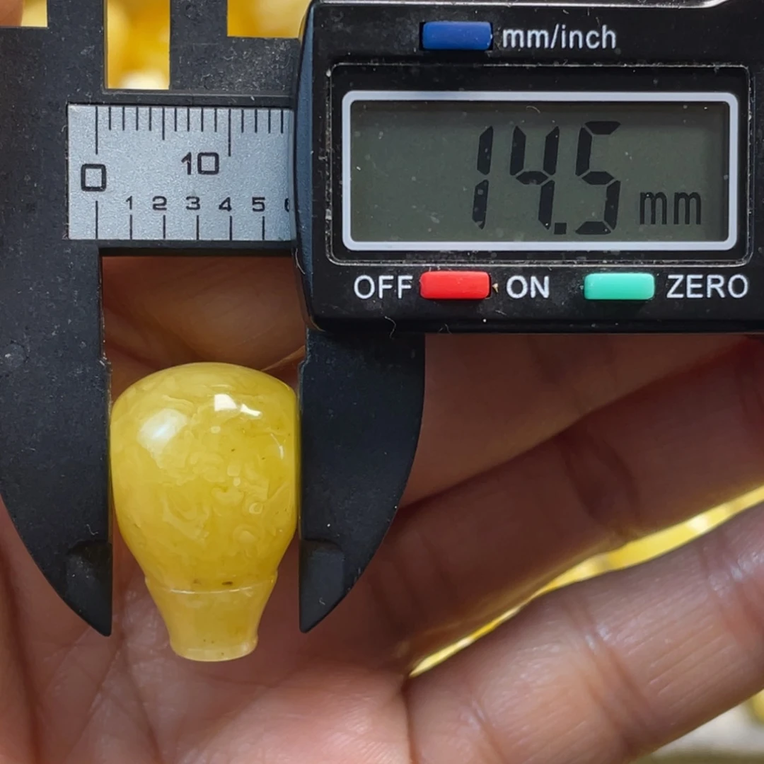 【闪购商品】裸石蜜蜡未镶嵌68杂