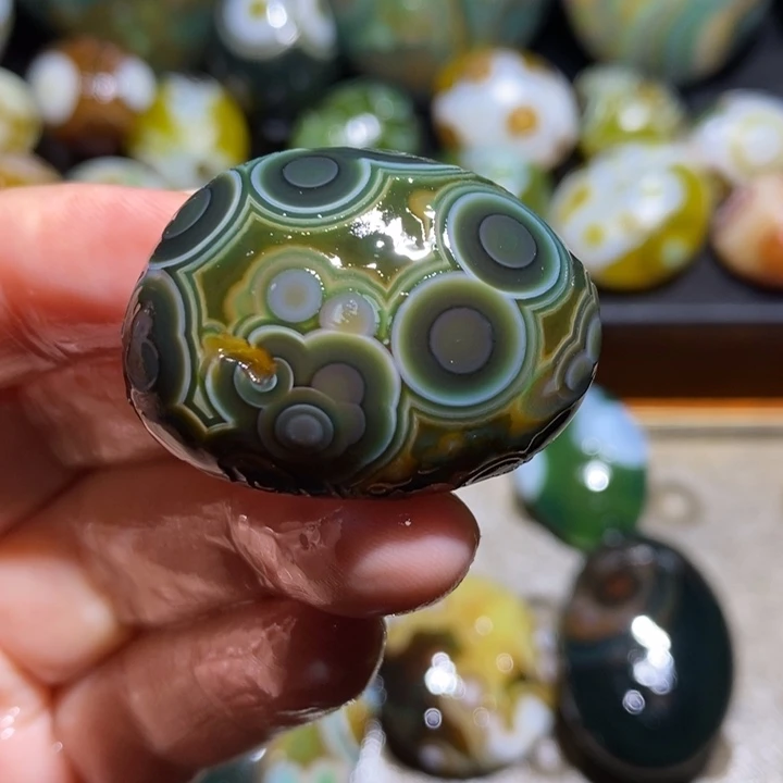 未镶嵌玛瑙/玉髓珠宝半成品181