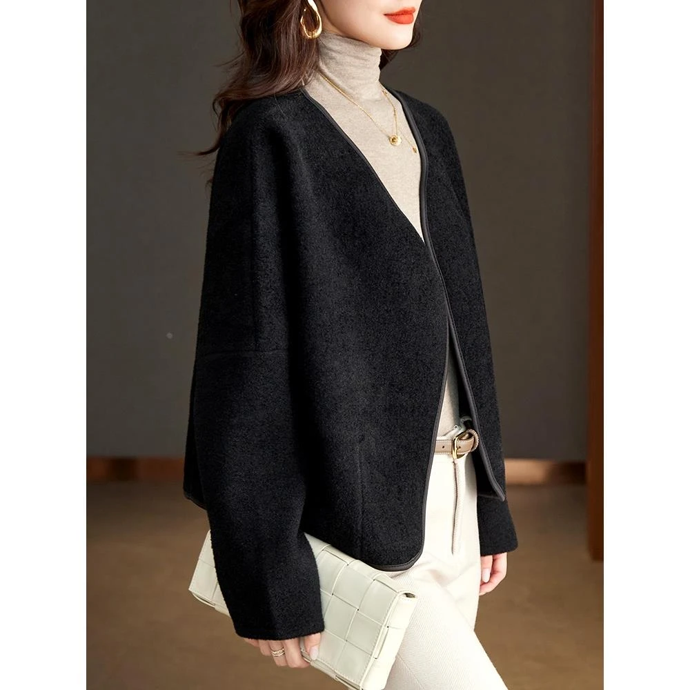 小香风外套女春秋2025年新款爆款蝙蝠衫夹克毛衣外搭秋季针织开衫