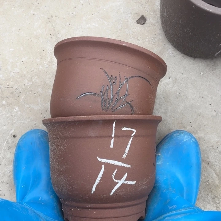 紫砂花盆紫砂的颜色