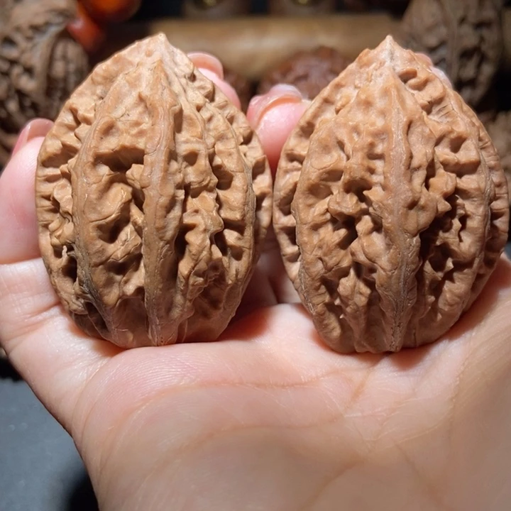 把件文玩核桃东北楸子小雪39