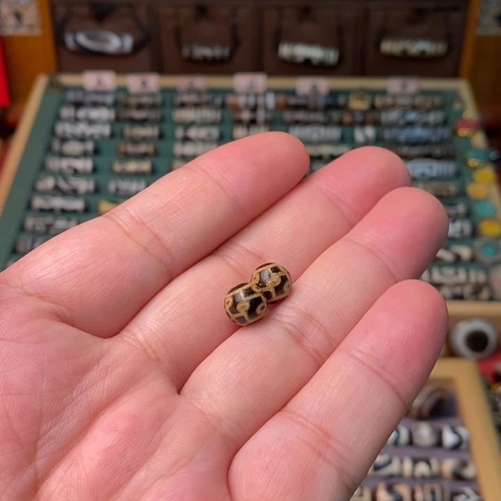 未镶嵌玛瑙/玉髓珠宝半成品