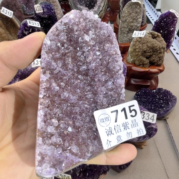 未镶嵌大型摆件（非配饰）水晶