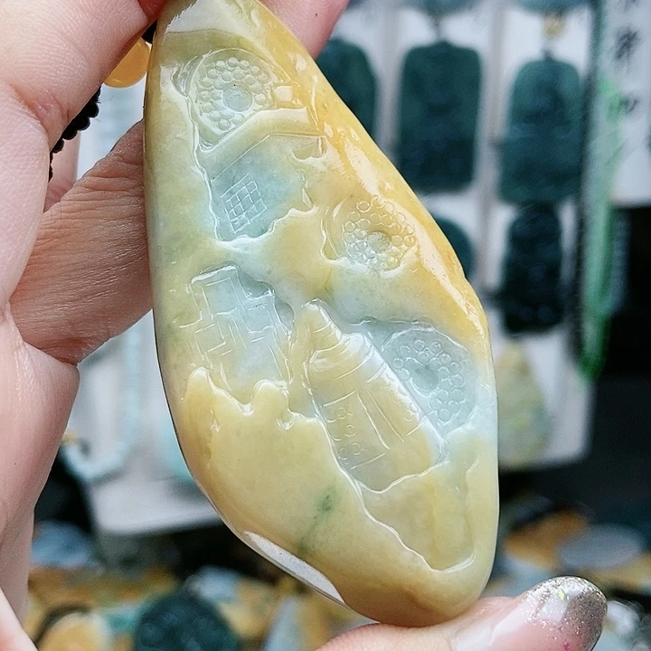 翡翠未镶嵌颈饰翡翠