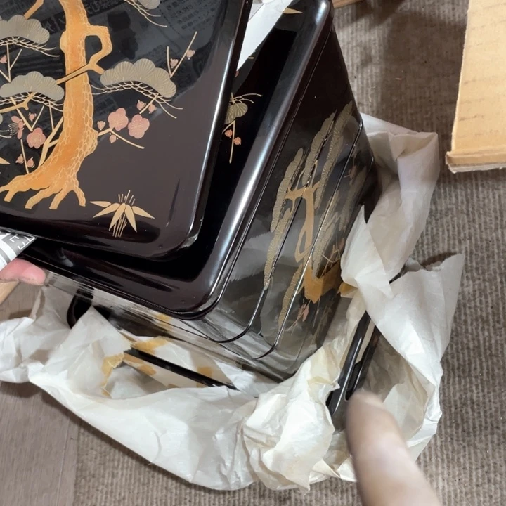 圣*?新亿阁祝福大家新年快乐