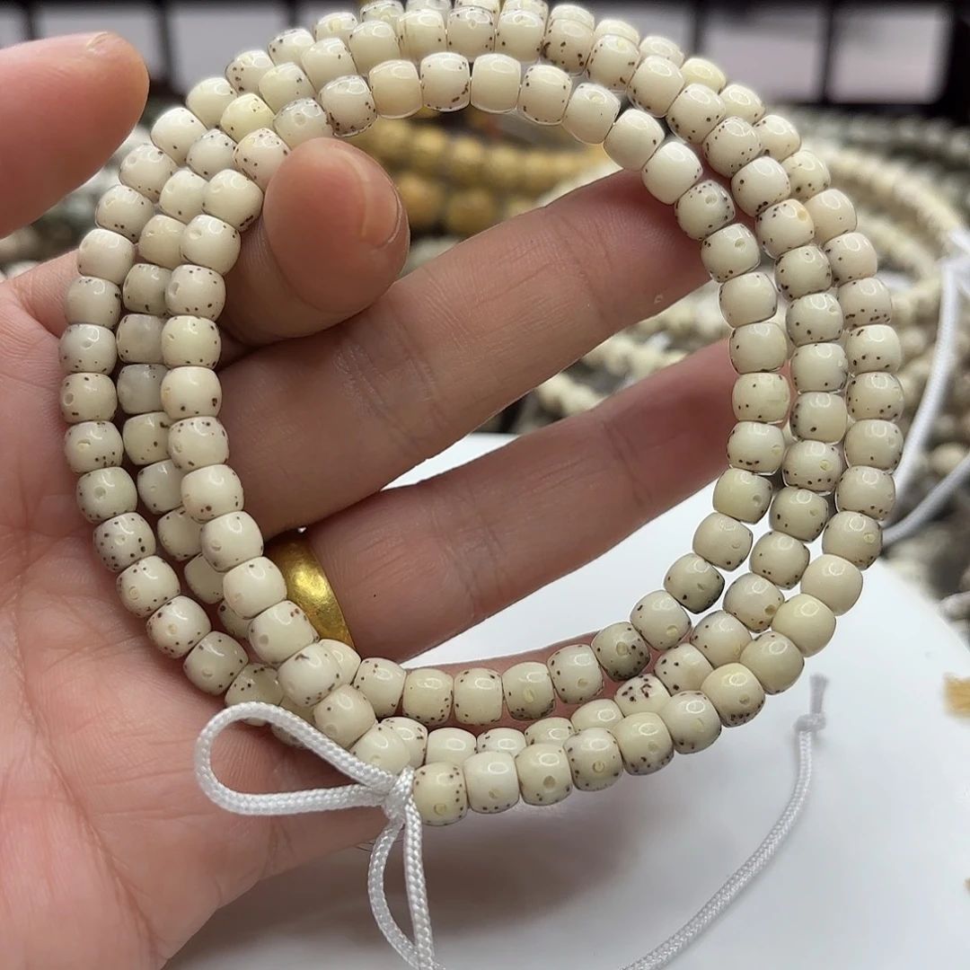 星月菩提吊坠65鼓冰糖通体大留白130颗