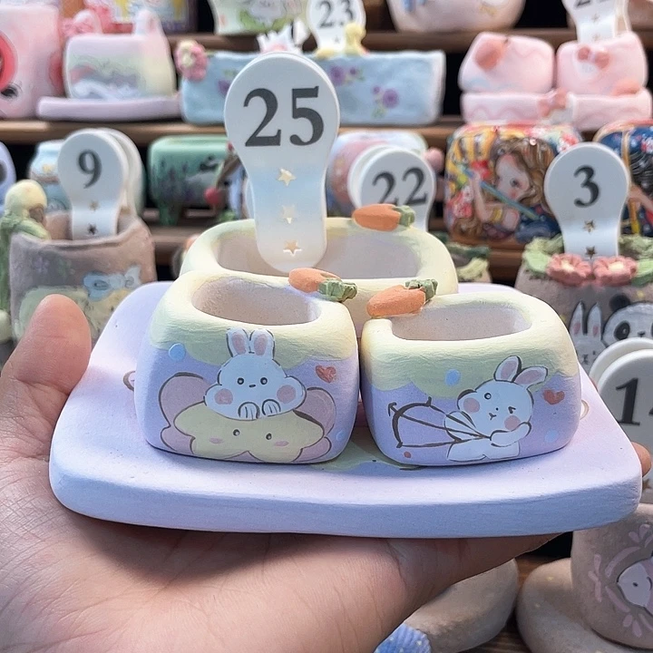 花盆25……手工手绘花盆