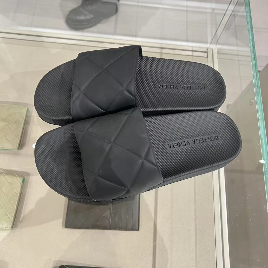 未使用 BOTTEGA VENETA/葆蝶家 /七七/女拖鞋