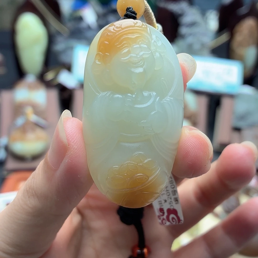 颈饰未镶嵌和田玉