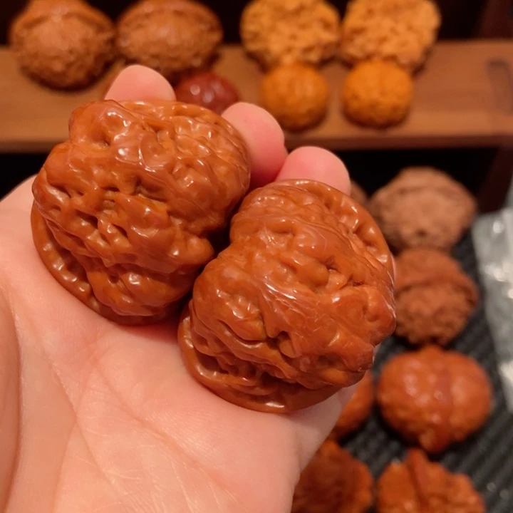 文玩核桃把件40.1尺寸蛤蟆头0557