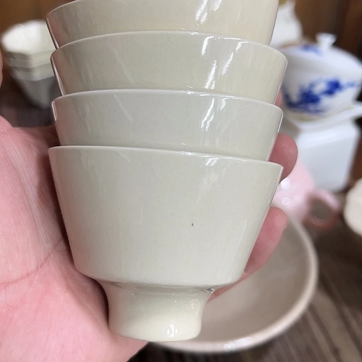 微瑕………………………………..4