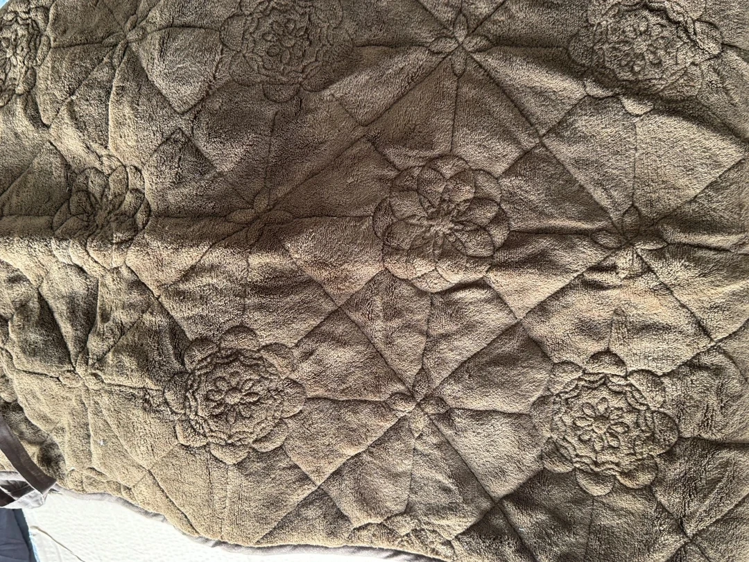 《云云家》咖色花朵沙发垫椅子垫45*135拍1发2片