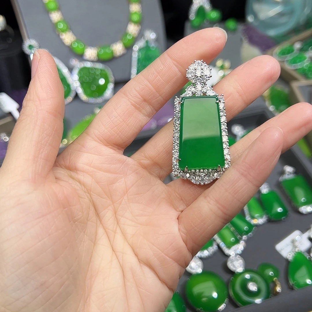 玛瑙/玉髓合金颈饰