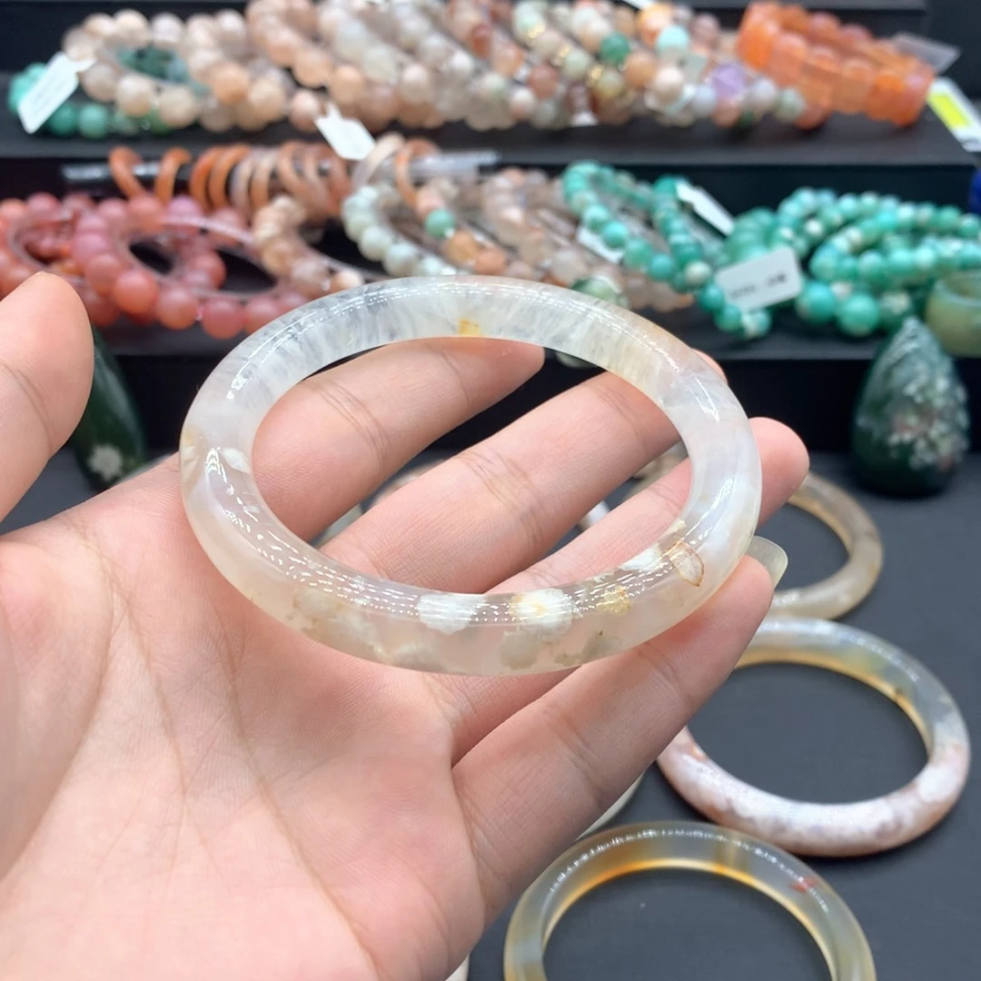 【闪购商品】手镯玛瑙/玉髓未镶嵌尽*欢