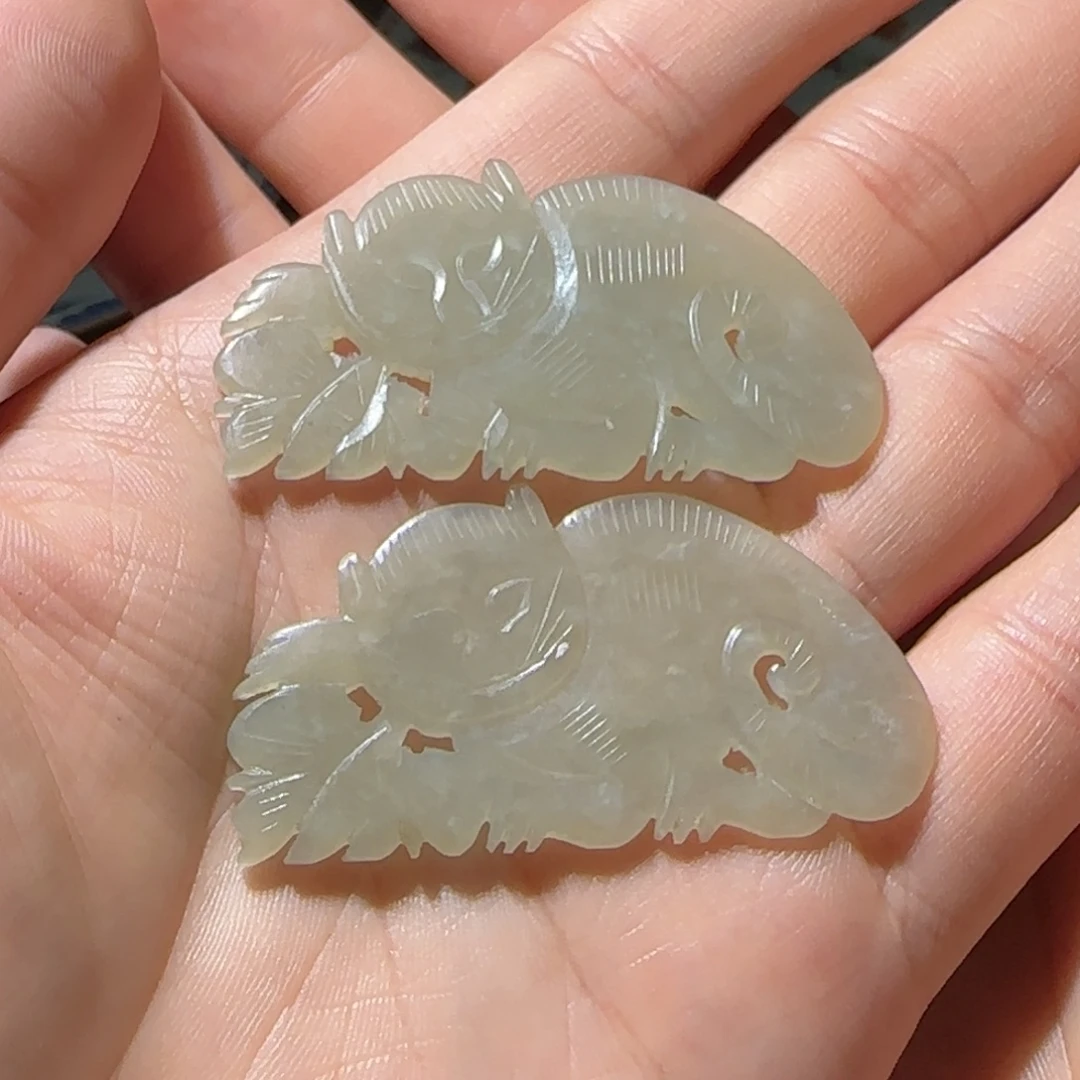 花***店和田玉（青白玉）未镶嵌颈饰