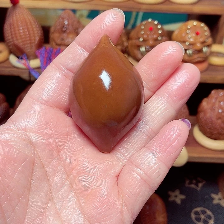 吊坠橄榄核一面生命