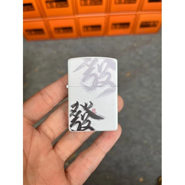 个性创意煤油油机发发精美浮雕打火机010