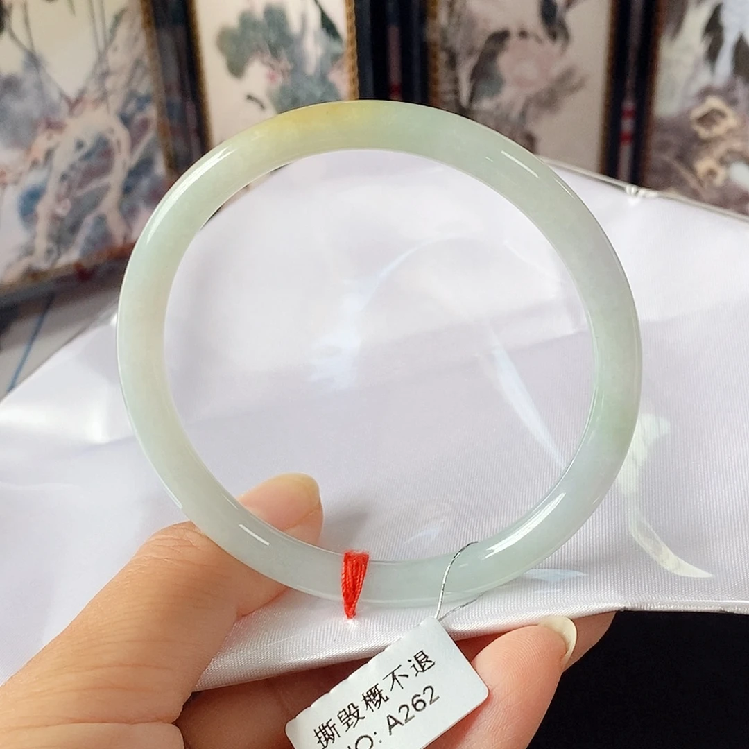 翡翠未镶嵌手镯手镯