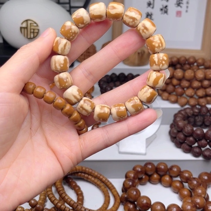 紫金鼠手串张*贵紫金鼠老型