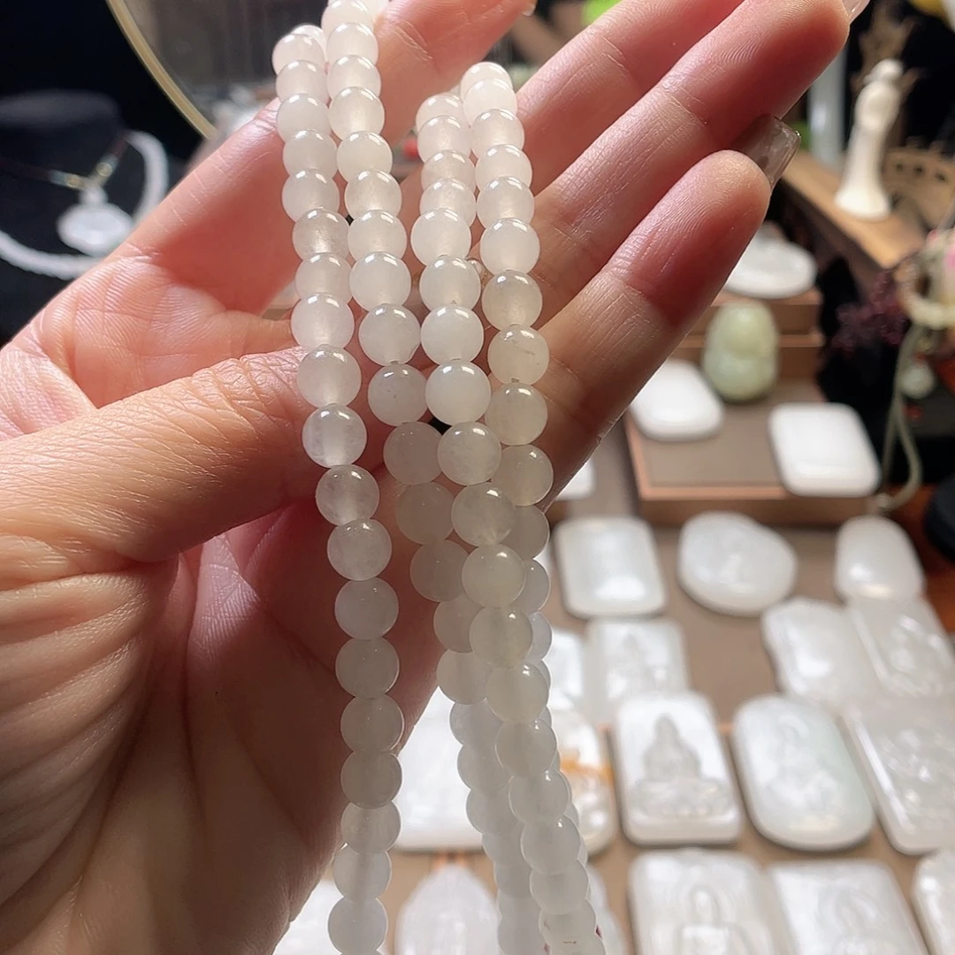 廊***哥颈饰未镶嵌石英质玉（金丝玉）新疆金丝玉