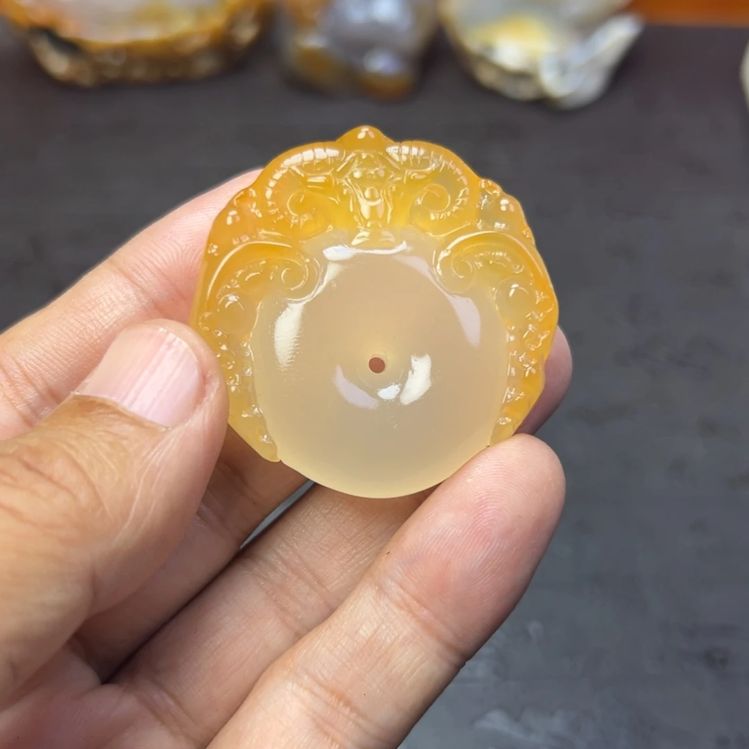 门***业未镶嵌时尚潮流手把件吊坠玛瑙/玉髓