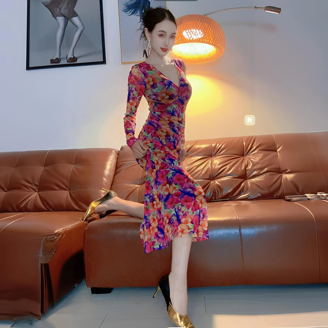 高弹款{千红万紫}渡假旅游必备修身鱼尾长款秋冬碎花连衣裙裙子