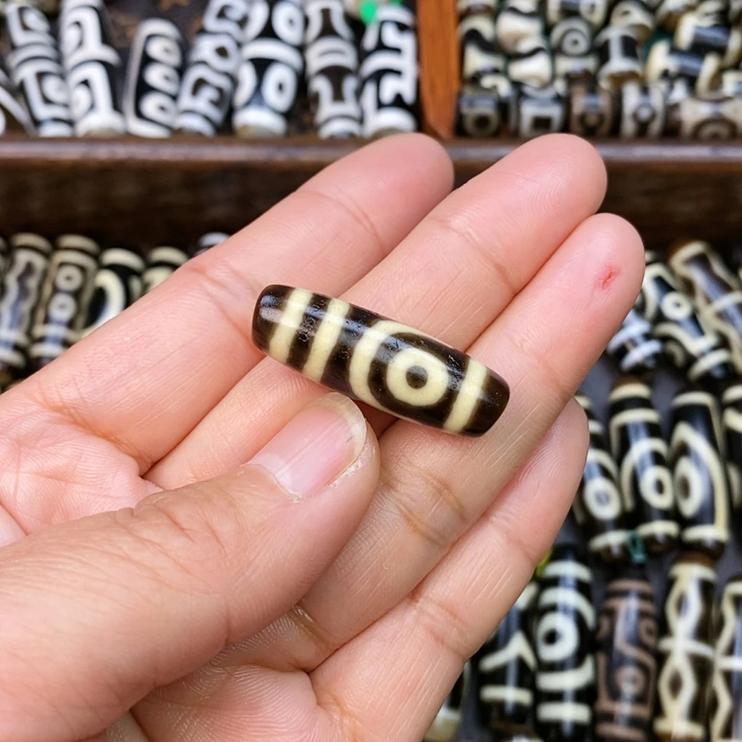 【闪购商品】玛瑙/玉髓颈饰合金镇**。