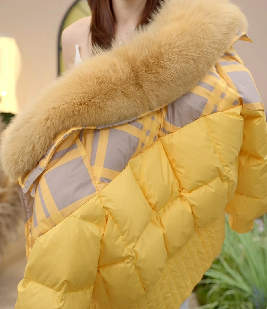【MM】秋冬时尚气质百搭保暖鹅黄色纯色冬季保暖大毛领羽绒服