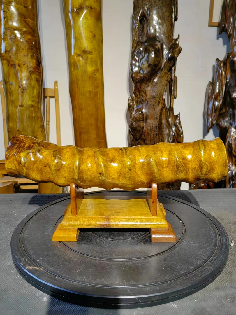 四川雅安小叶桢楠金丝楠木瘤疤瘤花丁丁楠横财摆件