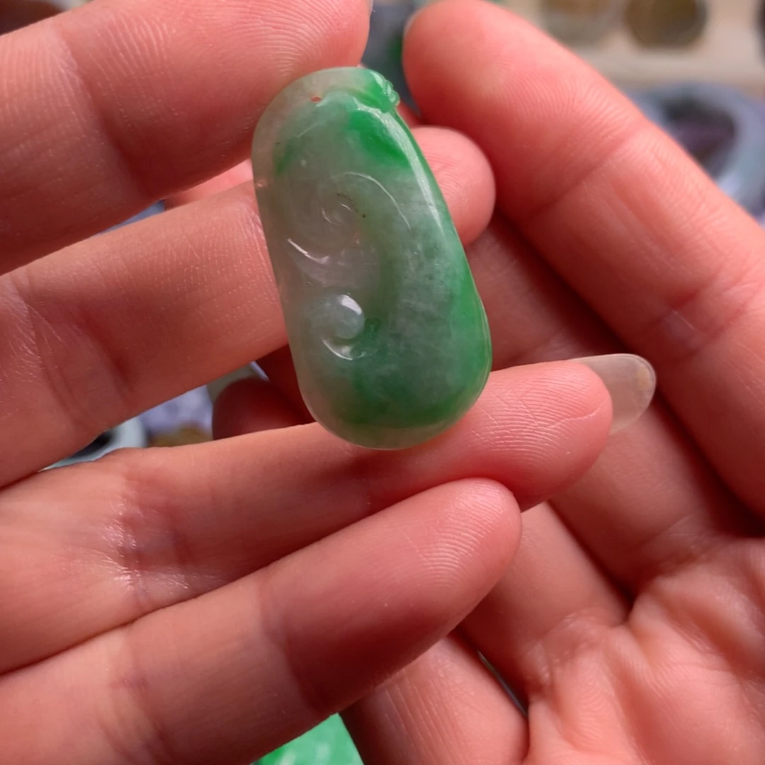 颈饰银S925镀金镶嵌翡翠翡翠