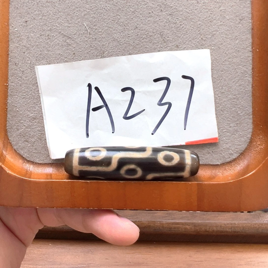 玛瑙/玉髓颈饰未镶嵌微带石纹特价处理品 送绳