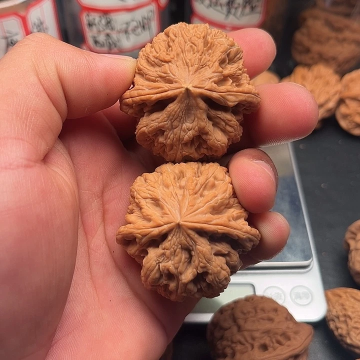 把件文玩核桃粗筋45