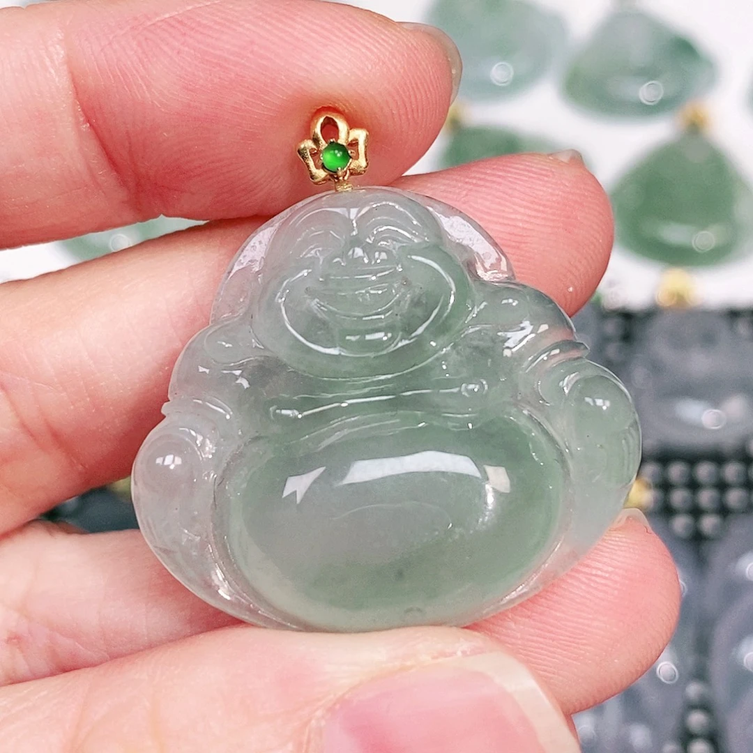 颈饰18K金镶嵌翡翠