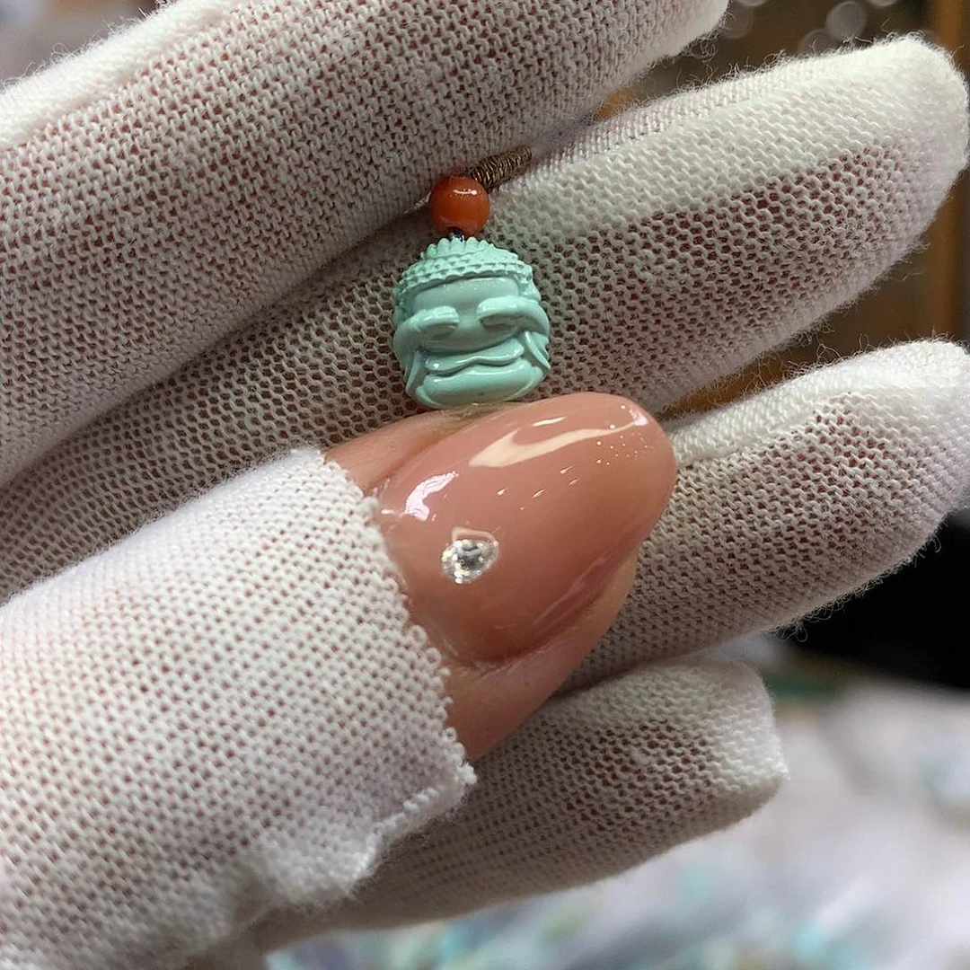 绿松石未镶嵌挂件