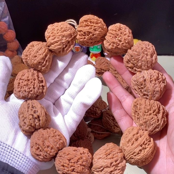 手串文玩核桃……43