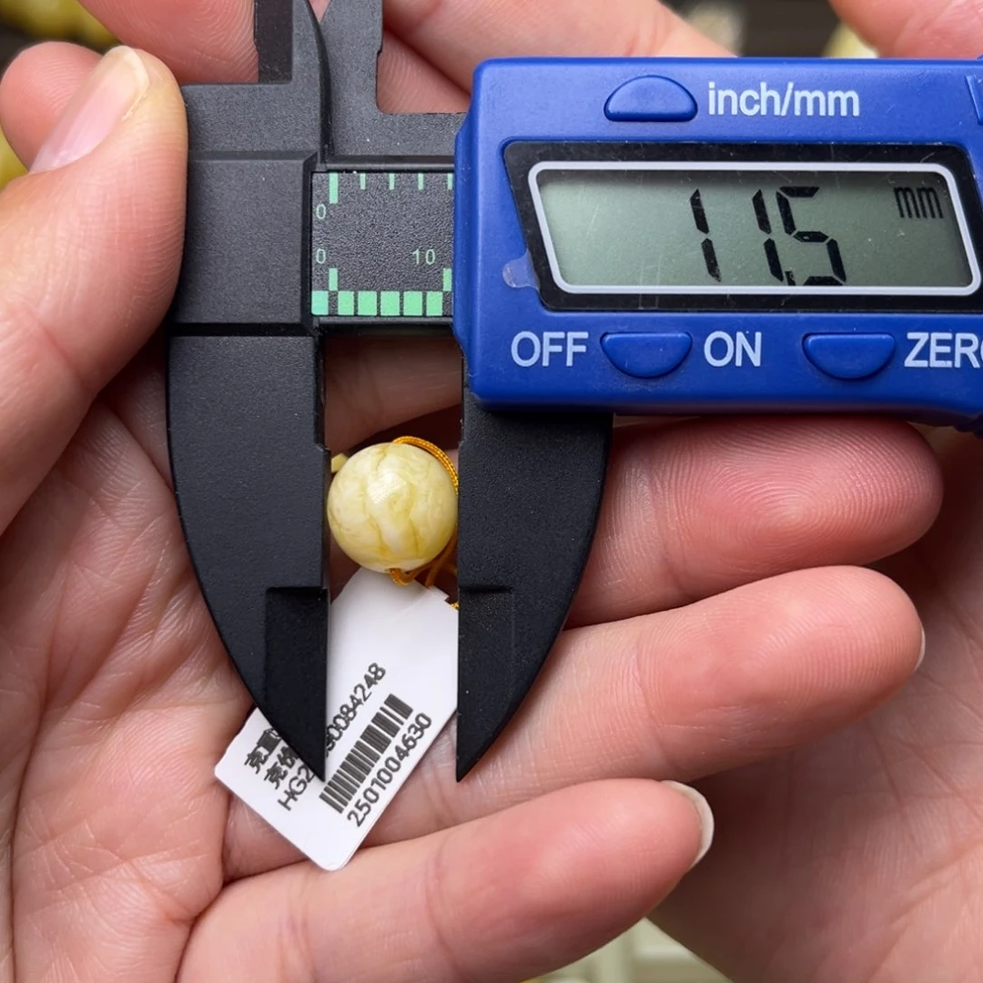 裸石蜜蜡未镶嵌11.5圆珠瓷白蜡妖花